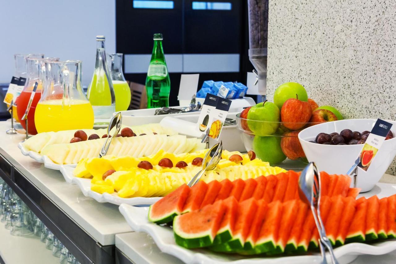 Lux Fatima Park - Hotel, Suites & Residence Bagian luar foto